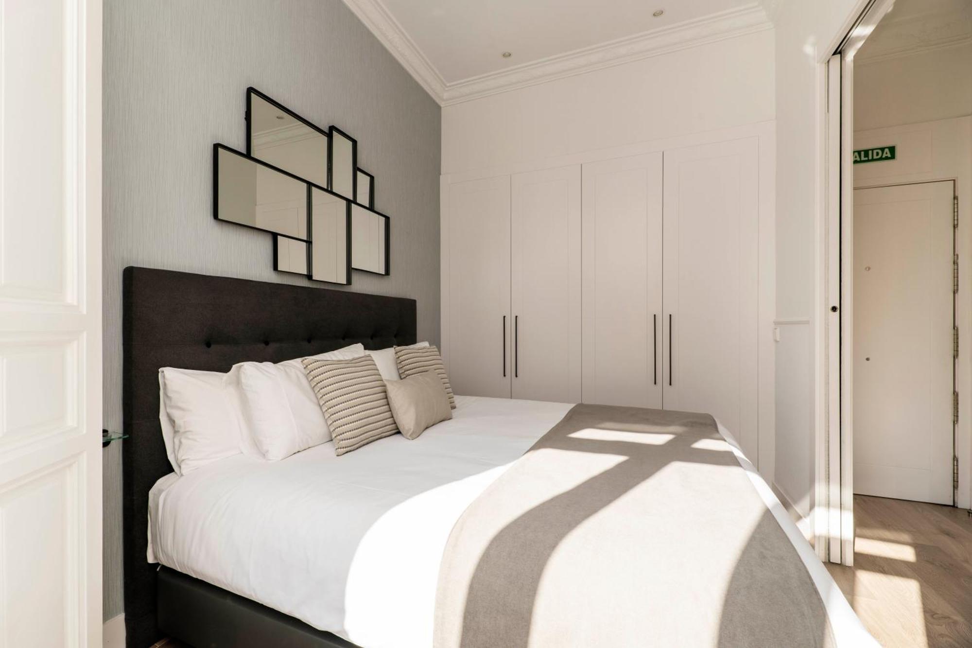 Madrid 1915 Private Suites الغرفة الصورة